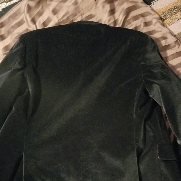 Blazer - Picture 2 of 3